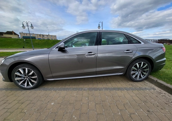 Audi A4 cena 140000 przebieg: 20641, rok produkcji 2022 z Tczew małe 379